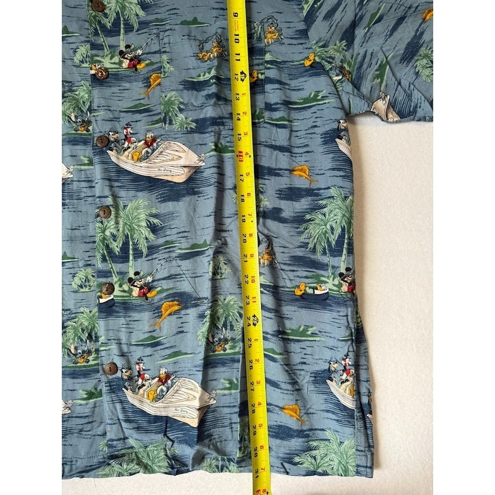 Walt Disney World Mickey Hawaiian Shirt XXL Blue Rayon Fishing Boat Aloha Casual - Picture 4 of 14